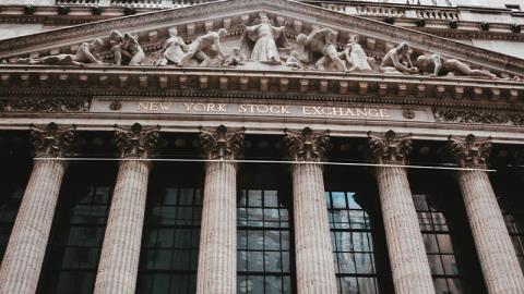 ICE collaborates with Circle to investigate applications of stablecoins.